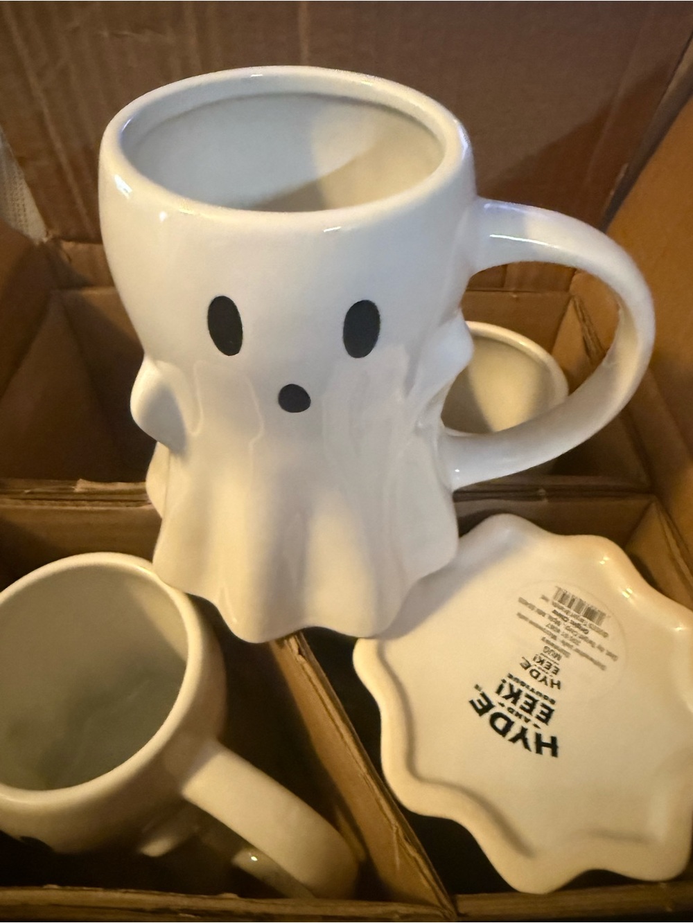 Stoneware ghost mugs, Hyde and EEK! Boutique, 16 fl oz  Halloween Set of 4